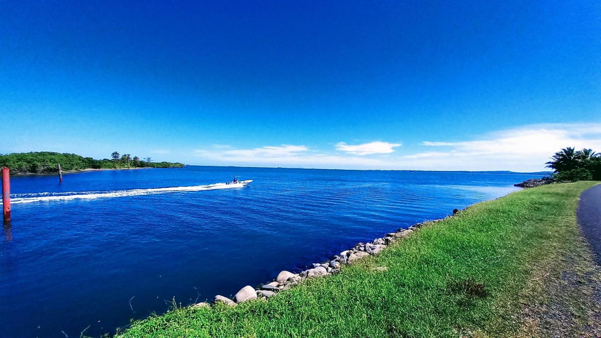 Waterfront Sunset Apartment Nadi Luaran gambar