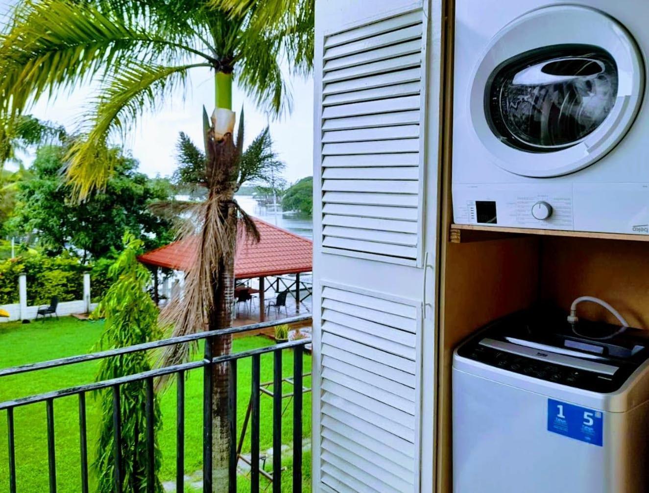 Waterfront Sunset Apartment Nadi Luaran gambar